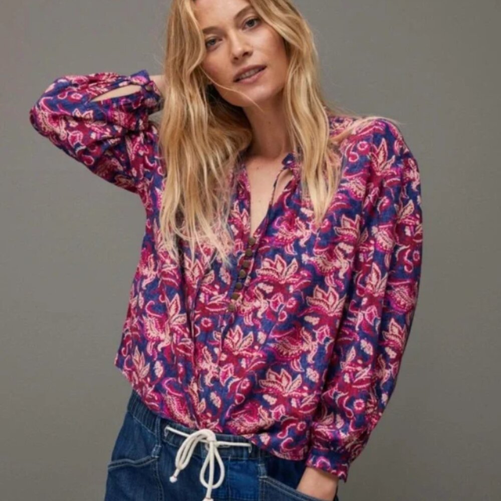 Anthropologie Pilcro "Lucille" Pink and Blue Paisley Floral Button Detail Blouse